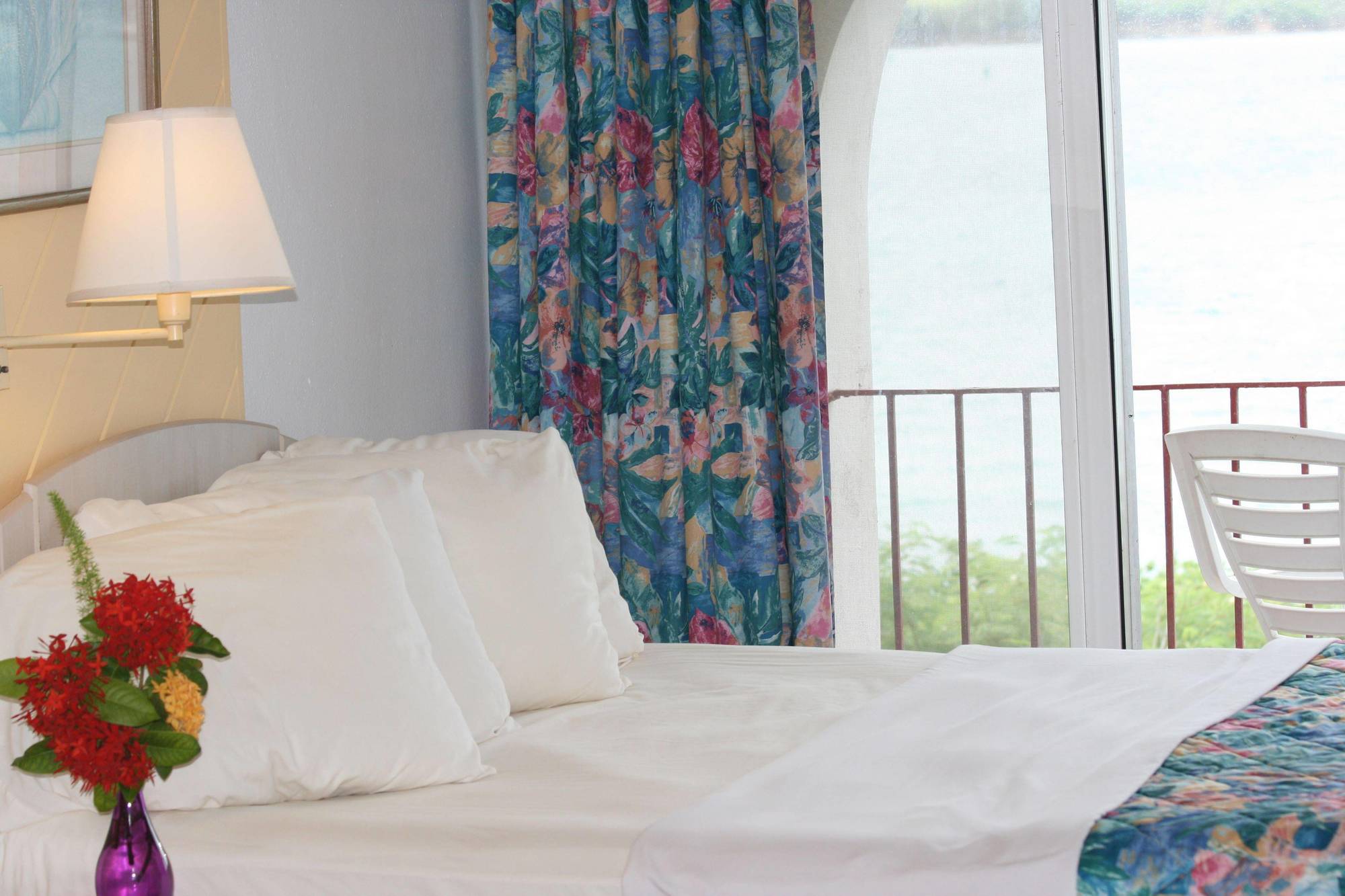 โฮเต็ล ออน เดอะ เคย์ Hotel คริสเตียนสเต็ด ภายนอก รูปภาพ